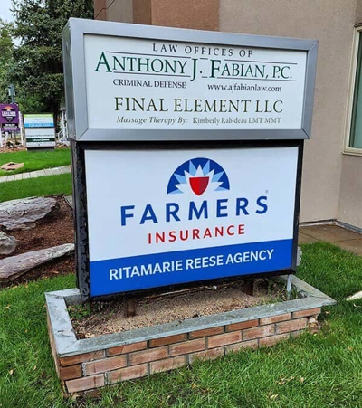 Custom monument sign Photo
